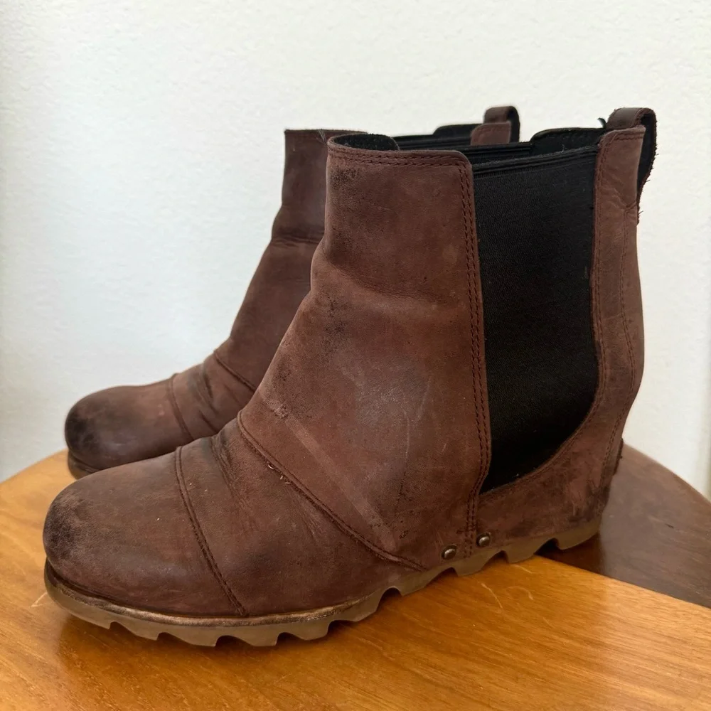 Sorel Lea Burgundy Wedge Booties Leather Pull On Boots Outdoor Fall Winter